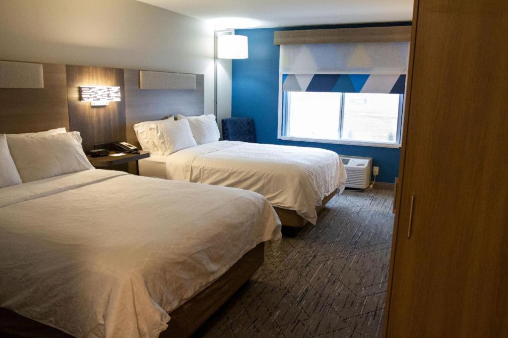 Express By Ihg Hotel 2*