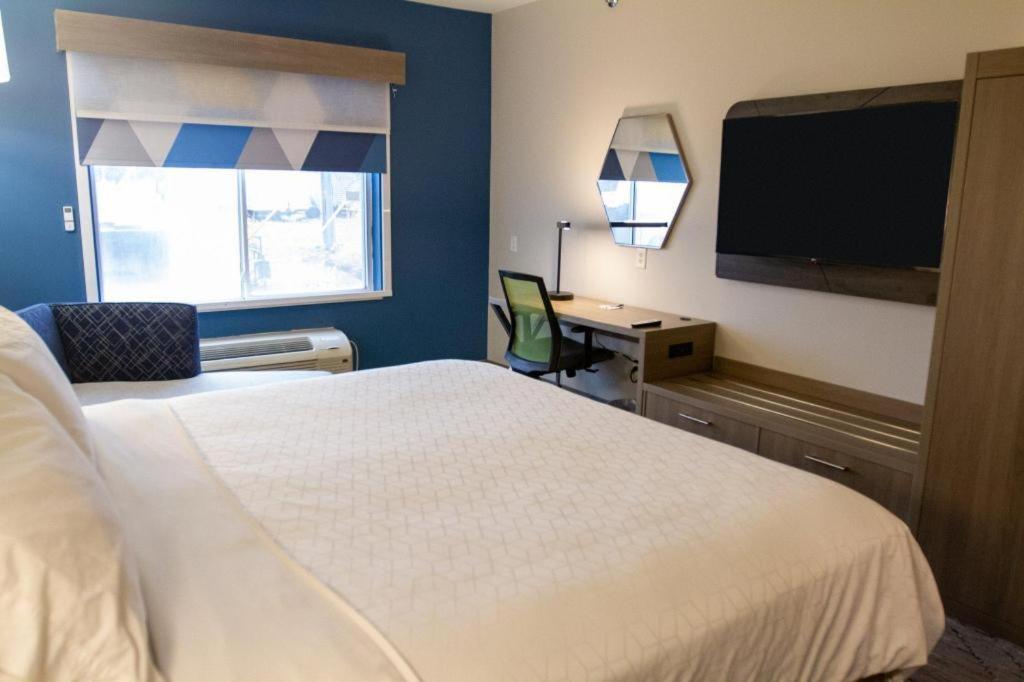 Express By Ihg Hotel O'Neill