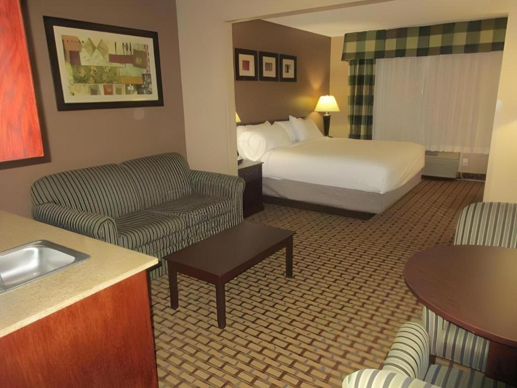 Hotel Express By Ihg 2*