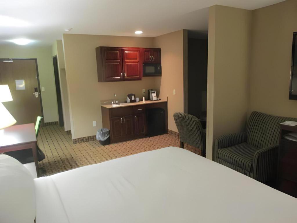 Hotel Express By Ihg O'Neill